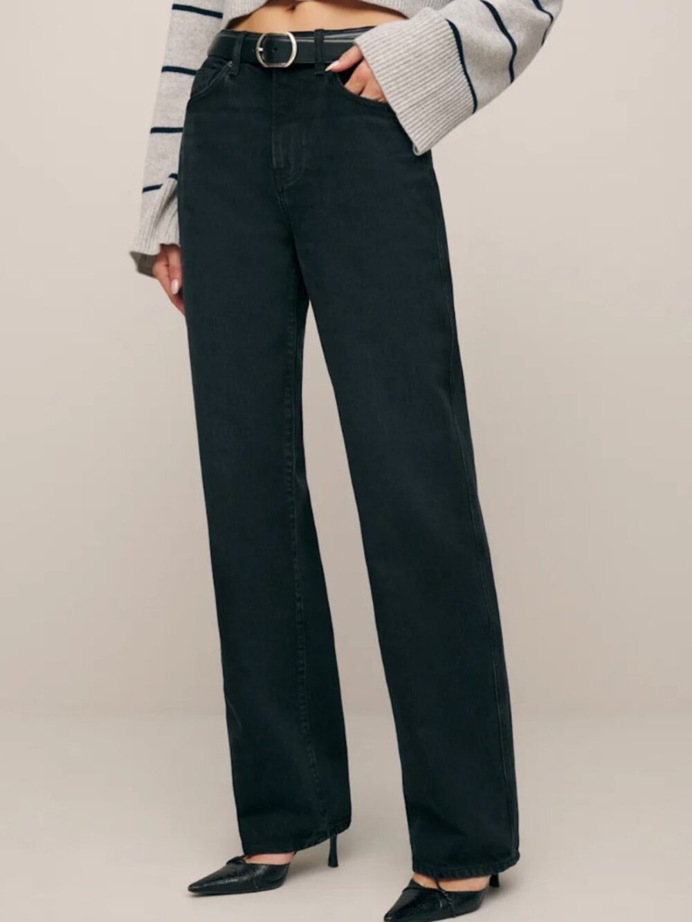 Reformation Val 90s Mid Rise Straight Jeans, Size 27